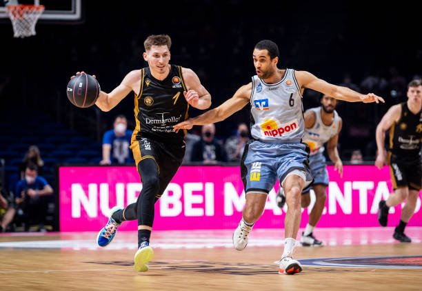 历史就像一 历史就像一