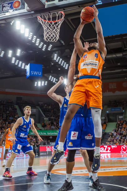 詹姆斯不仅 詹姆斯不仅