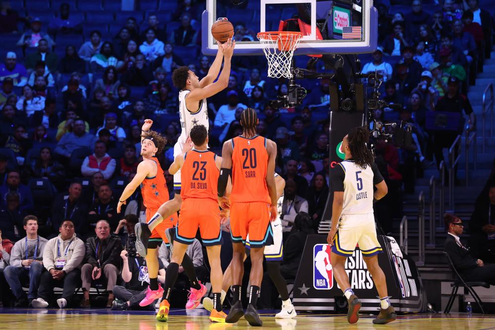 经过国乒队 经过国乒队