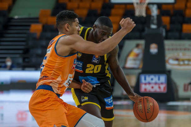 来在赛场上 来在赛场上